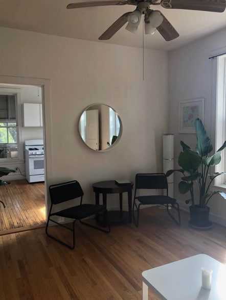 Building Photo - 2908 N Wisner Ave