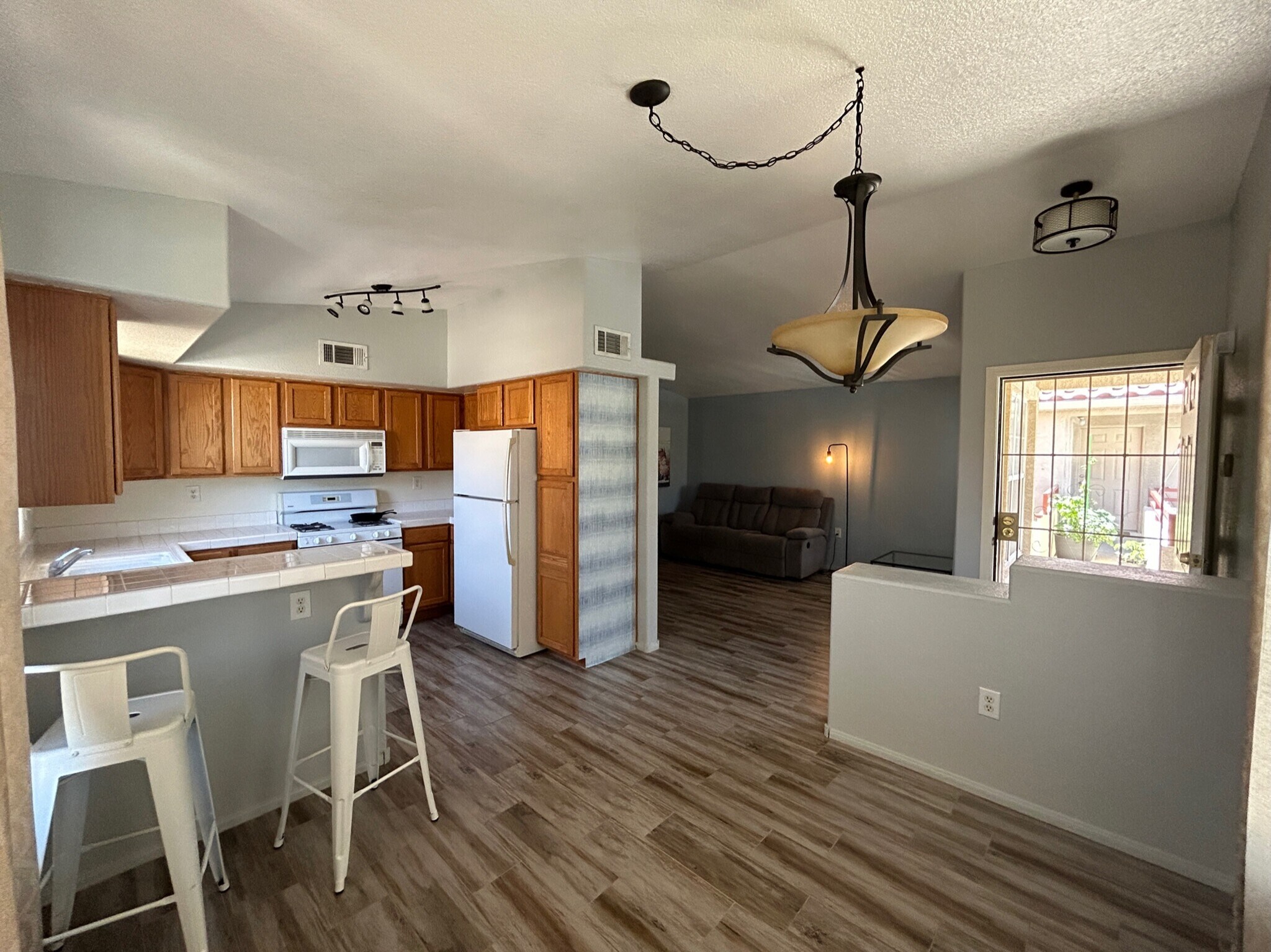 Building Photo - 520 Arrowhead Trl