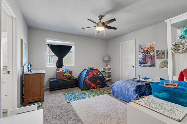 Building Photo - GORGEOUS TOWNHOME BUILT IN 2020 LOCATED IN A GATED COMMUNITY!