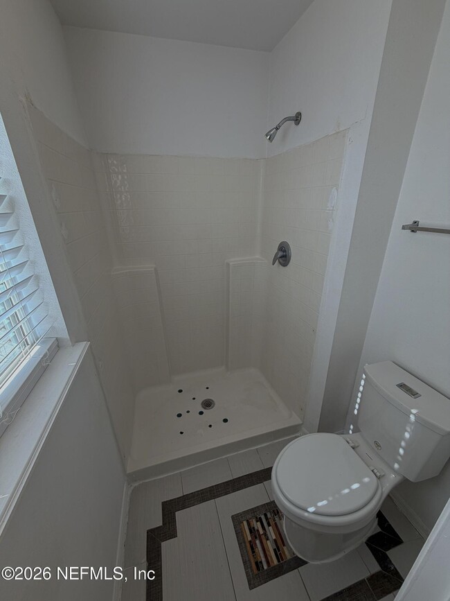 Building Photo - 7321 Fox Grove Rd