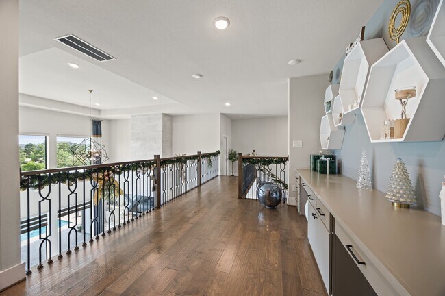 Building Photo - 27927 Indigo Ridge Dr