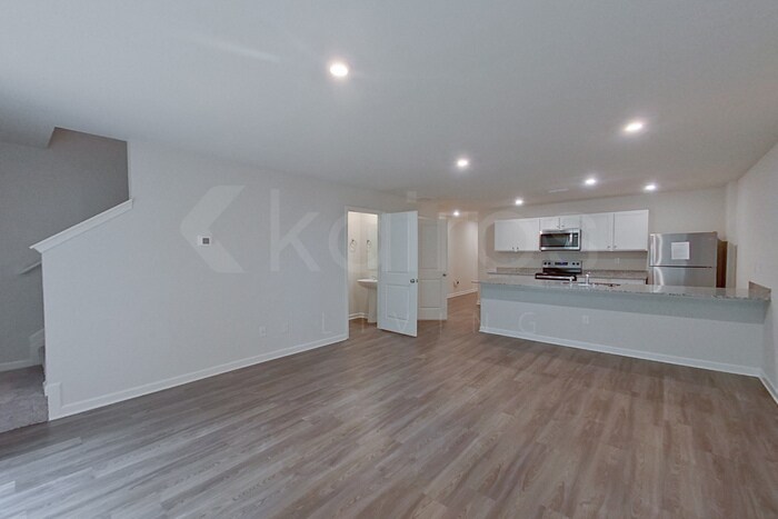 Building Photo - 366 Ironwood Ct