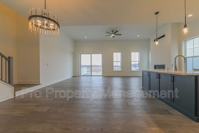 Building Photo - 35 Lookout Rdg