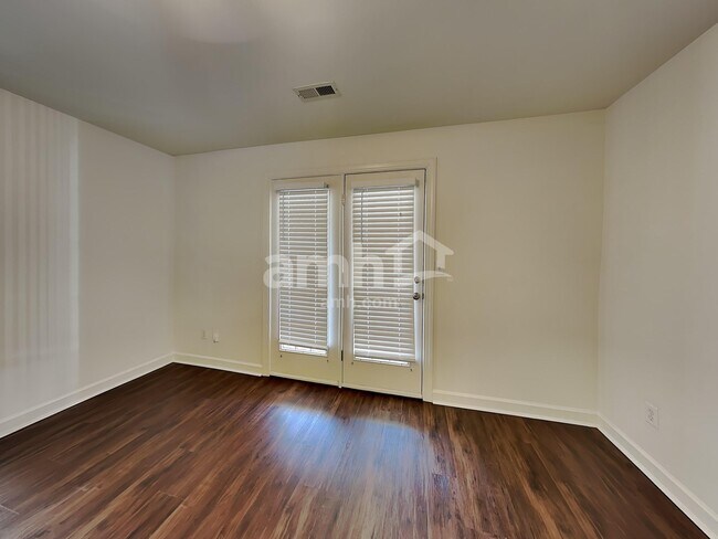 Building Photo - 6111 Creft Cir