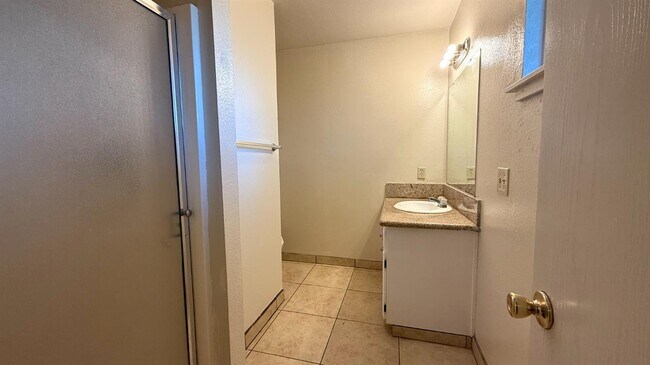 Building Photo - 125 Skaggs St