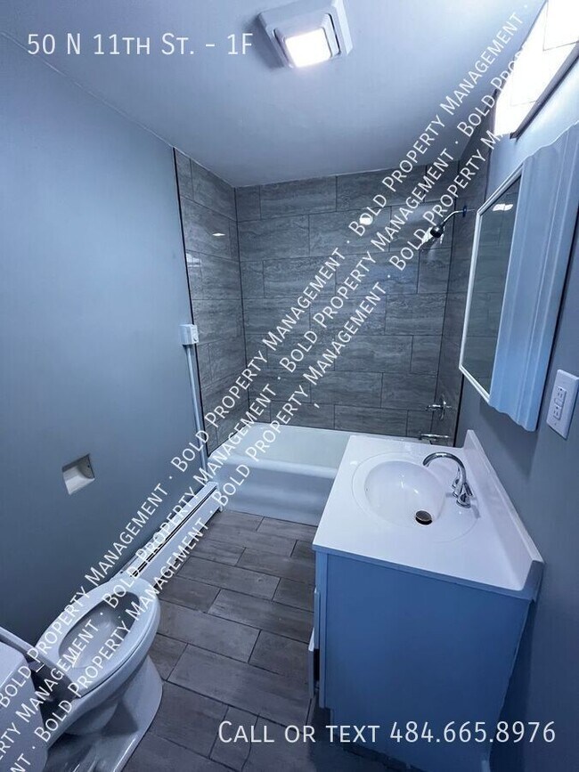 Building Photo - 50 N 11th St