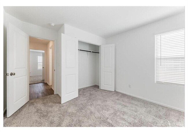 Building Photo - 381 Jack Ryan