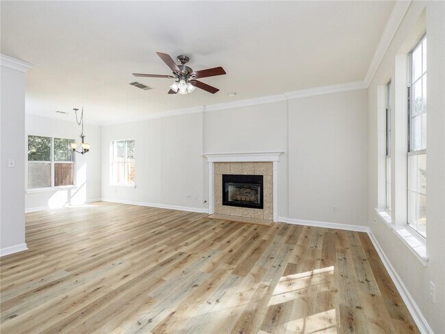 Building Photo - 1716 Ramona Cir