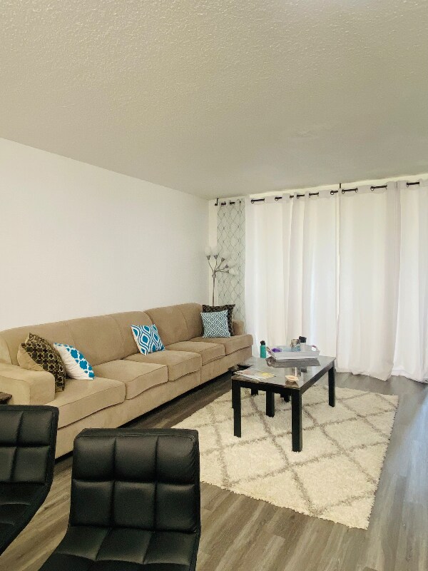 Building Photo - 2020 N Atlantic Ave