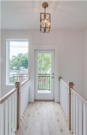 Master Balcony - 321 Garfield St