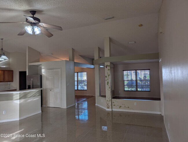 Building Photo - 6130 Meghan Dr