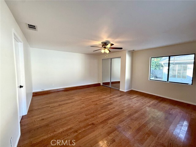 Building Photo - 11559 Blix St