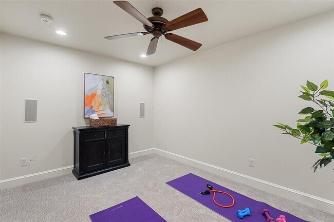 Building Photo - 7603 Rustling Cove