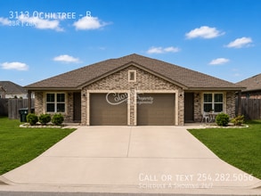 Building Photo - 3113 Ochiltree-B