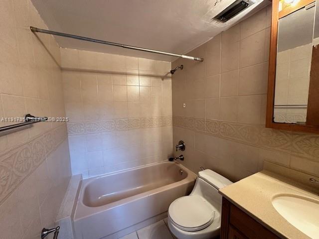 Building Photo - 423 N University Dr