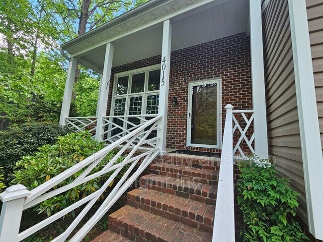 Building Photo - 4015 Brownes Ferry Rd