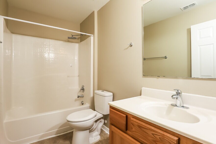 Building Photo - 12930 Bridleford Dr