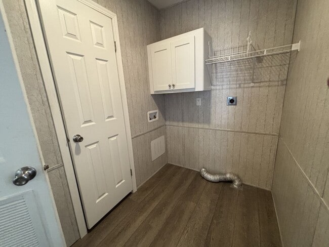 Building Photo - 4 Golf Cove Ct