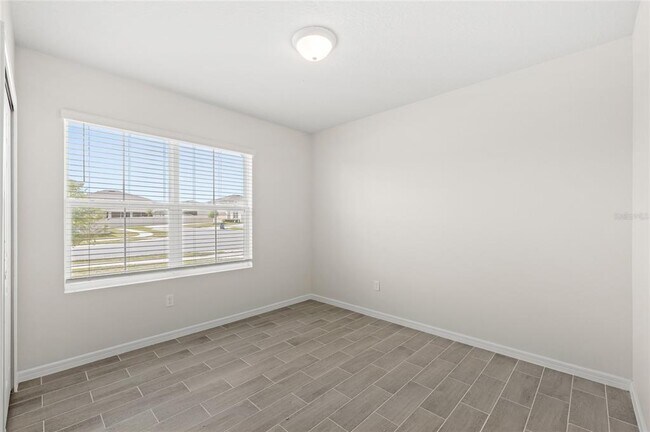 Building Photo - 1575 Aspen Ave