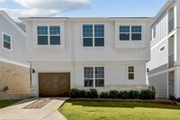 Building Photo - 2013 Warely Ln