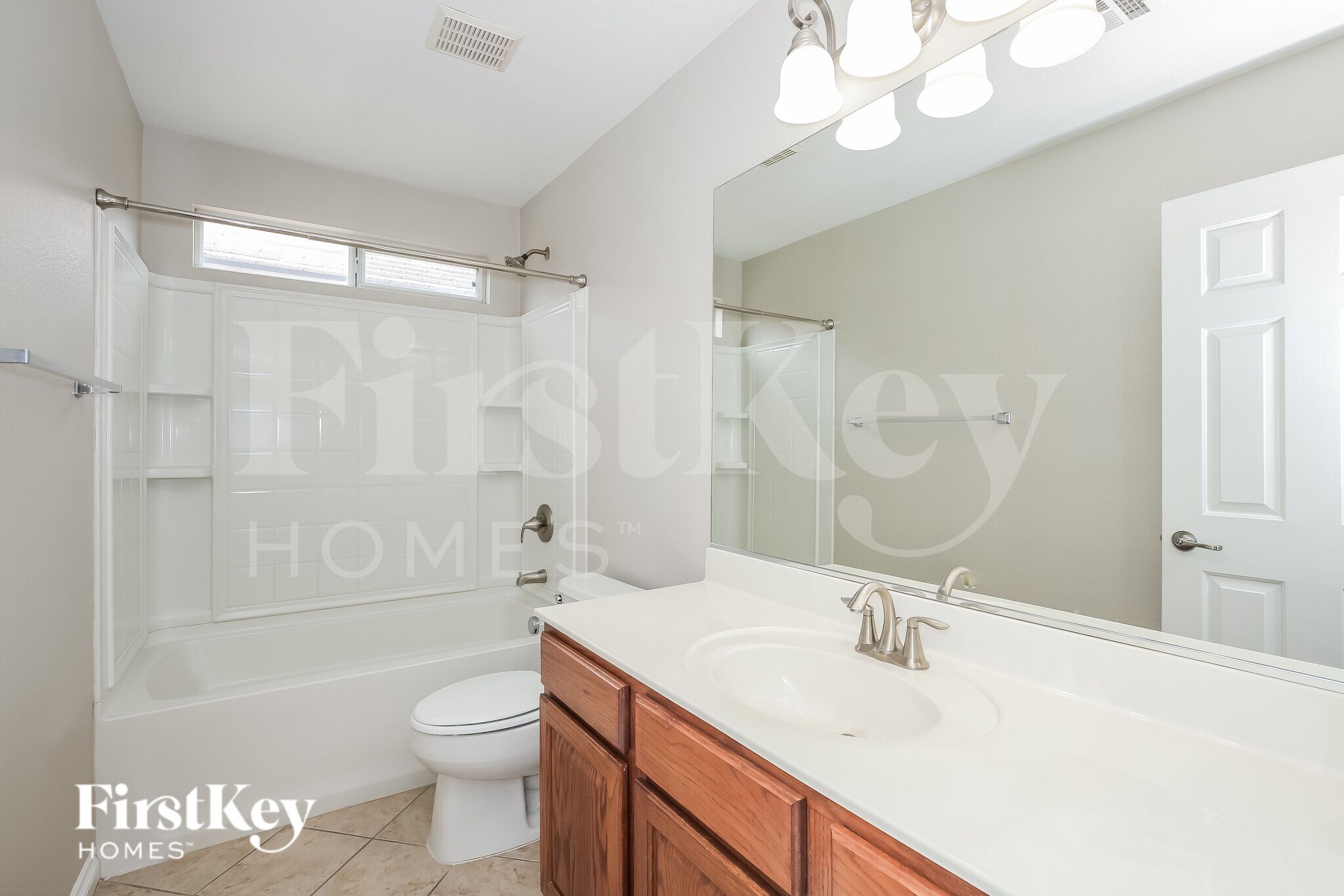Building Photo - 7340 Chesapeake Cove St