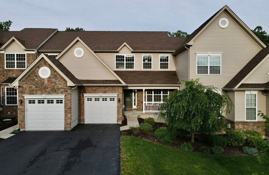 Building Photo - 1824 Big Ridge Dr