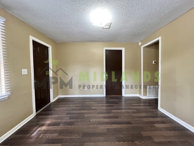 Building Photo - 2304 Ervin St