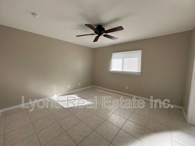 Building Photo - 4793 Jordan Ave S