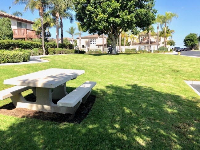 Building Photo - 1750 Nolina Ct