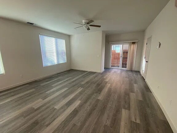 Building Photo - Newer 4bedroom/2.5 bathroom 1546sqft energy efficient home built in 2022 in private gated Winding...