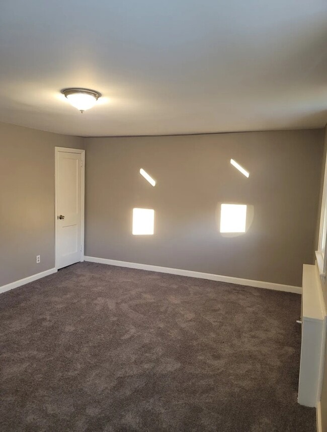 Building Photo - 1205 Eddystone Ave