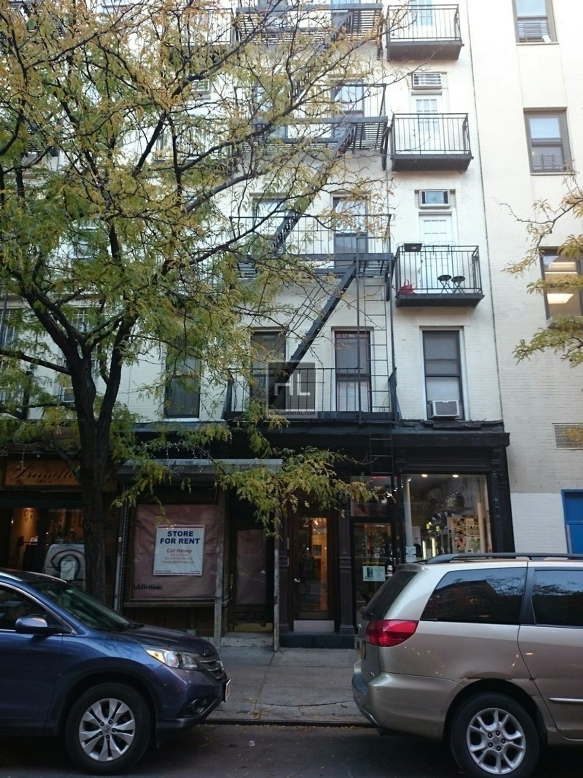 Building Photo - East 10th Street
