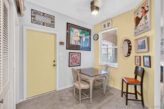 Building Photo - 12418 Crystal Pointe Dr
