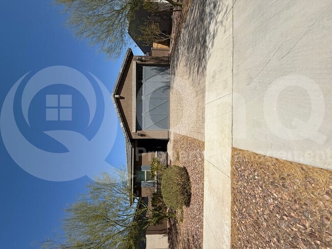 Building Photo - 17694 W Pinnacle Vista Dr