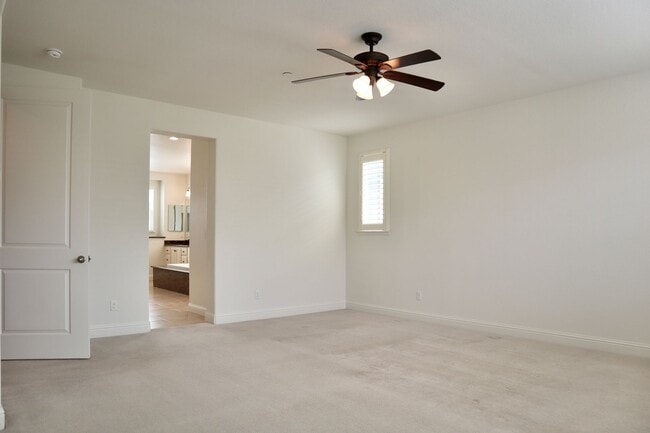 Building Photo - Stunning 3,400 Square Foot Home For Rent! ...