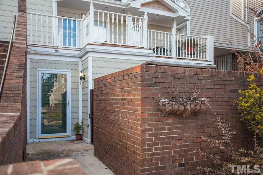 Building Photo - 7010 Sandy Forks Rd