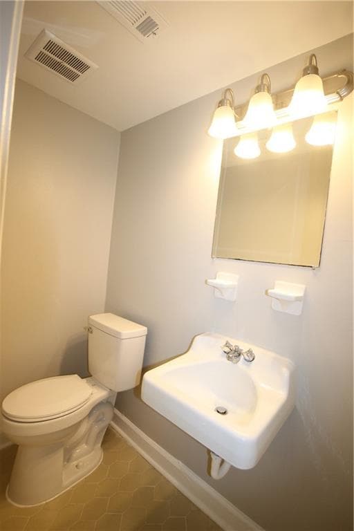 Building Photo - 1110 3rd St