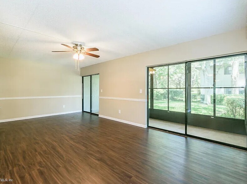 Building Photo - 19 Alcira Ct