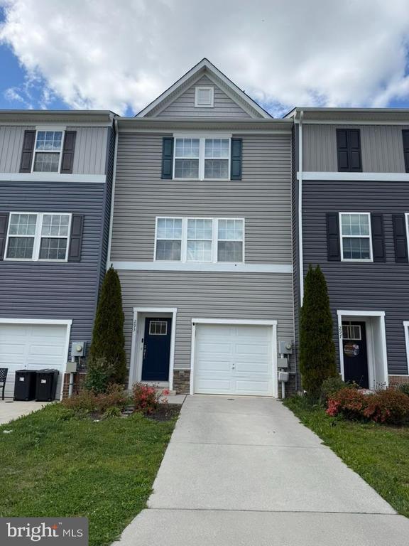 Building Photo - 293 Magellan Dr