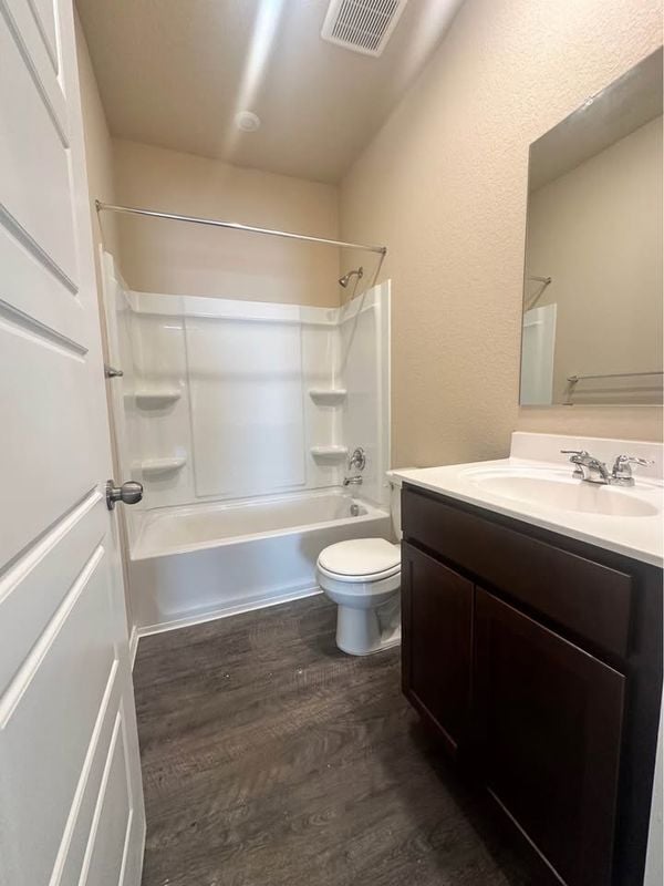 Building Photo - 2019 Marshall Mnrs