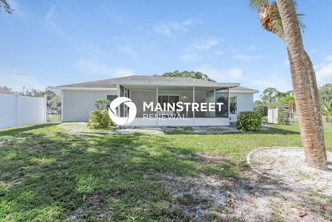 Building Photo - 3 Bedroom Pet-Friendly Home in North Port, FL with Main Street Renewal