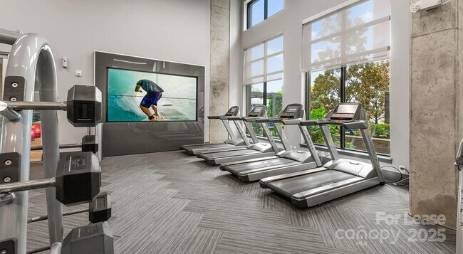 Building Photo - 145 New Bern St