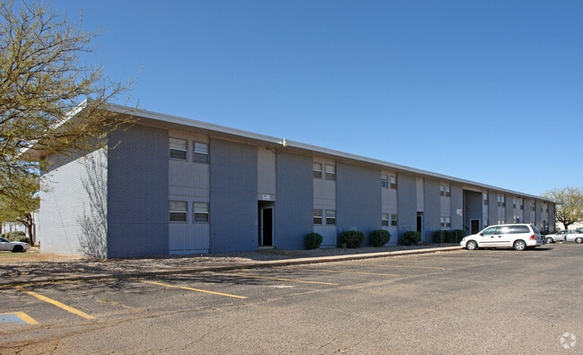 Primary Photo - Villa Del Norte