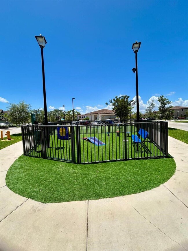 Building Photo - 11316 SW 249th St