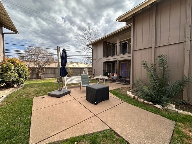 Building Photo - A Modern 2 Bedroom 2 Full Baths Condo Home for rent near Domain, 2nd Floor with Porch, Two Assign...