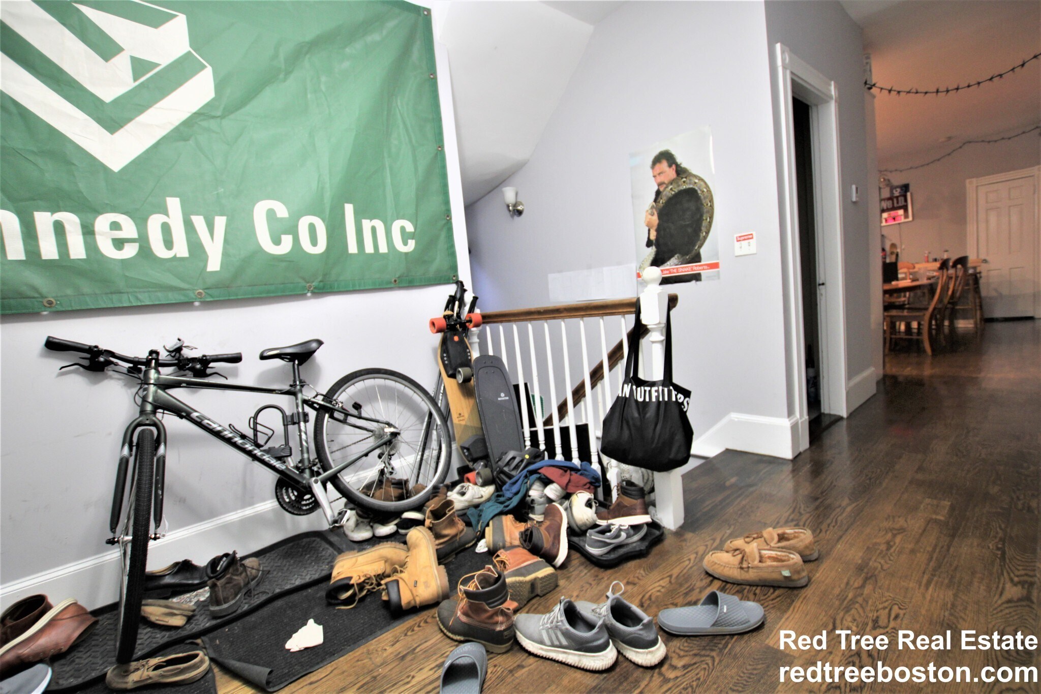 Building Photo - 17 Parker Hill Ave