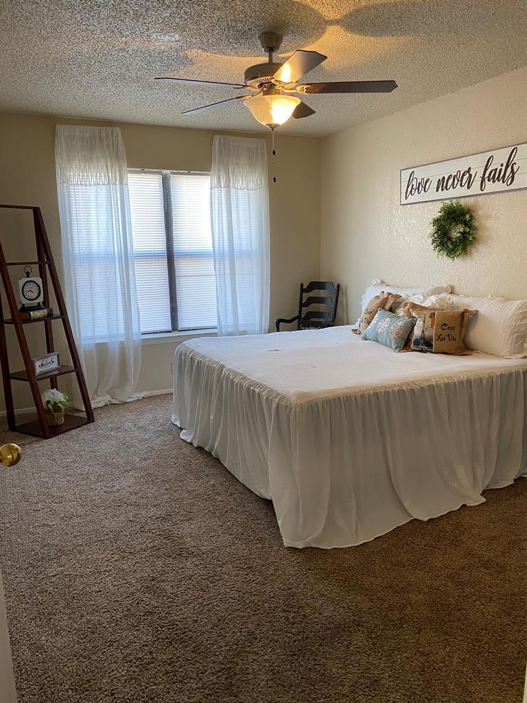 Building Photo - 1204 Aspen St