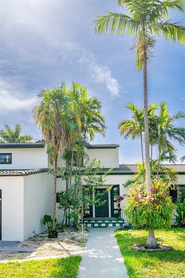 Building Photo - 5149 Alton Rd