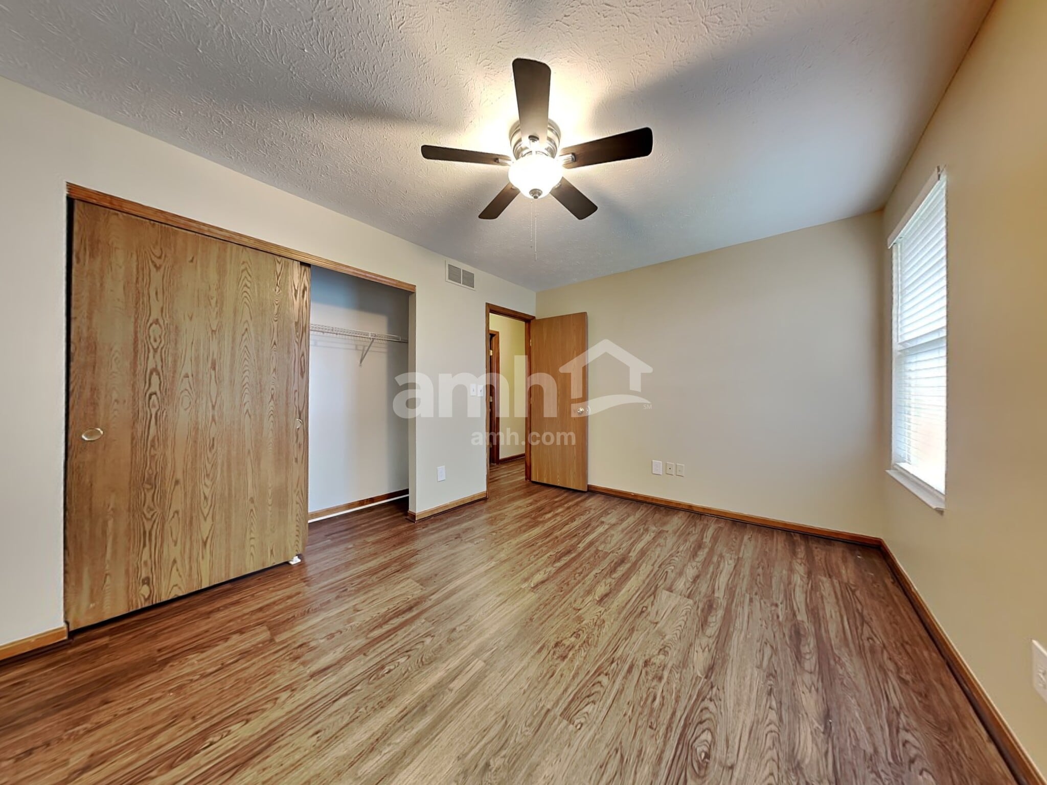 Building Photo - 713 W Aberdeen Dr