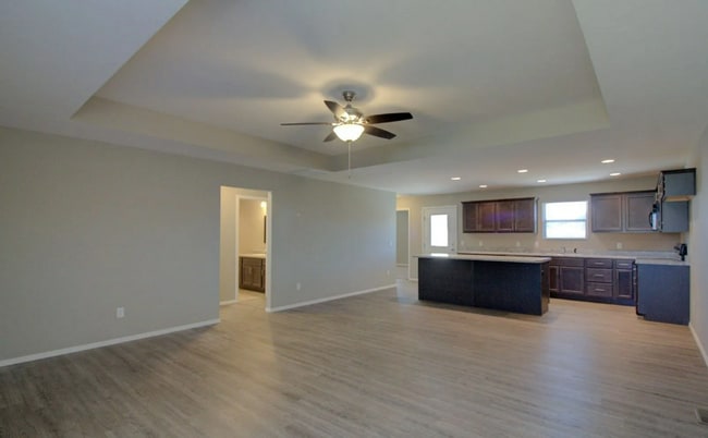 Building Photo - Large 3 bedroom duplex for rent in Battlefield, MO